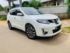Rent a Car - Nissan X Trail Hybrid SUV