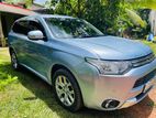 Rent a Car- Outlander Jeep