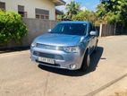 Rent a Car- Outlander Jeep