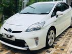 rent a car - Prius G grade