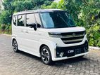 Rent a Car Suzuki Spacia - 2025