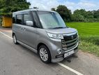 Rent a Car Suzuki Spacia