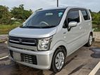 Rent A Car - Suzuki Wagon R