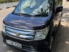 Rent a Car : Suzuki Wagon R Fz