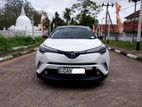 Rent a car - The Toyota C-HR compact crossover SUV