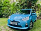 Rent a Car- Toyota Aqua