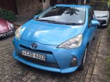 RENT A CAR TOYOTA AQUA