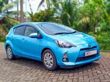 Rent a Car -Toyota Aqua