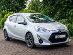 Rent a Car Toyota Aqua
