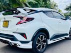 Rent a Car - Toyota C-HR