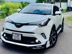 Rent a Car - Toyota C-HR