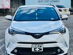 Rent a Car - Toyota C-HR