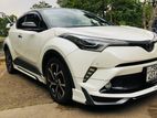 Rent a Car Toyota C-HR