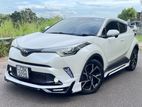 Rent a Car - Toyota C-HR
