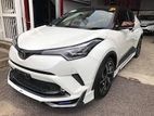 Rent a Car - Toyota C-HR SUV