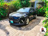 Rent a Car - Toyota CHR 2016