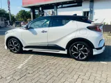 Rent a Car Toyota CHR