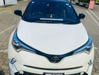 Rent a Car - Toyota CHR