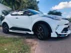 Rent a car Toyota CHR
