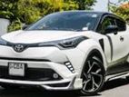 Rent a Car Toyota CHR