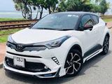 rent a car - Toyota chr