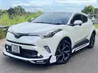 Rent a Car - Toyota Chr
