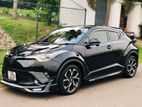 Rent a Car Toyota CHR