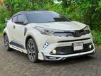Rent a Car Toyota CHR