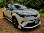 Rent a Car - Toyota Chr Suv
