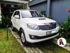 Rent a car -Toyota Fortuner (2015)