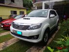 Rent a car - Toyota Fortuner 2016