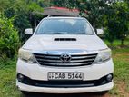 Rent a Car - Toyota Foruner