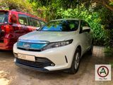Rent a Car - Toyota Harrier