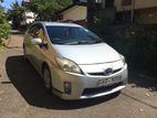 Rent a Car - Toyota Hybrid Prius