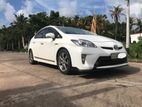 Rent a Car - Toyota Hybrid Prius