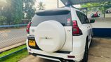 Rent a Car - TOYOTA LAND CRUISER PRADO 150