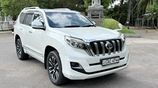 Rent a Car Toyota Land Cruiser Prado 150