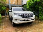 Rent a Car - Toyota Land Cruiser Prado 150