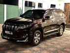 Rent a Car Toyota Land Cruiser Prado