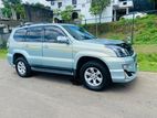 Rent a car Toyota Land cruiser prado
