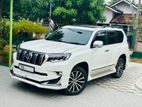 Rent a Car Toyota Land Cruiser Prado