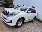 Rent a car Toyota Land Cruiser Prado