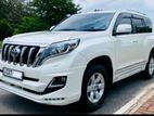 Rent a Car Toyota Land Cruiser Prado
