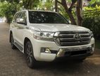Rent a Car - Toyota Land Cruiser Sahara V8