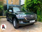 Rent a Car - Toyota Land Cruiser Sahara V8