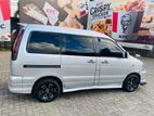 Rent a Car Toyota Noah
