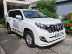 Rent a Car - Toyota Prado 150
