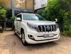 Rent A Car - Toyota Prado 150