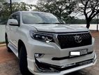 ** Rent A Car - Toyota Prado Land Cruiser 150