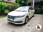 Rent a Car - Toyota Premio 2016